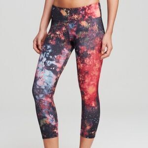 Ladies Kos USA Cropped Galaxy Print Pants‎ Size XS